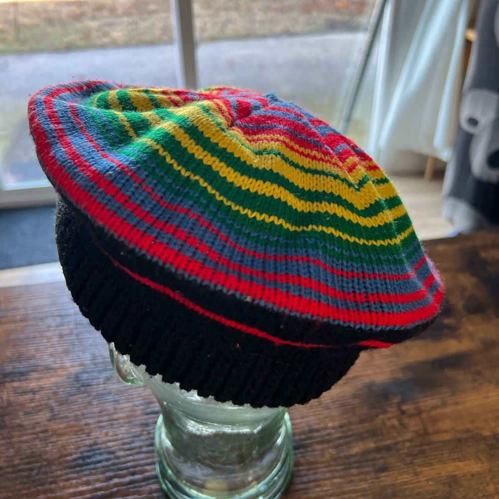 Beret - Picture 3 of 3